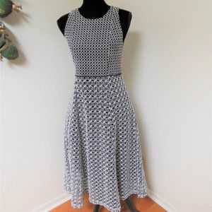 Ann Taylor Navy and White Eyelet Dress Size 4